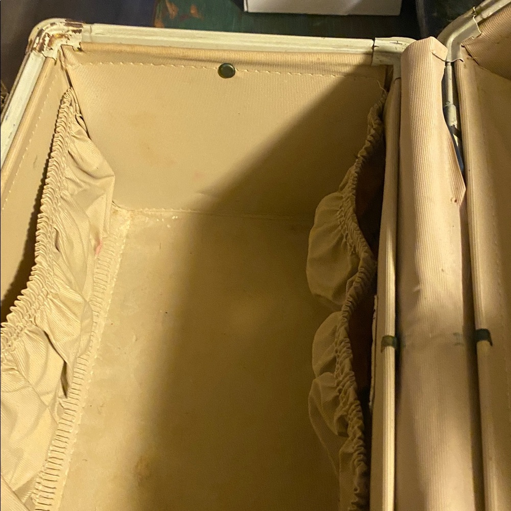 Samsonite 1948 Traincase - Picture 6 of 6